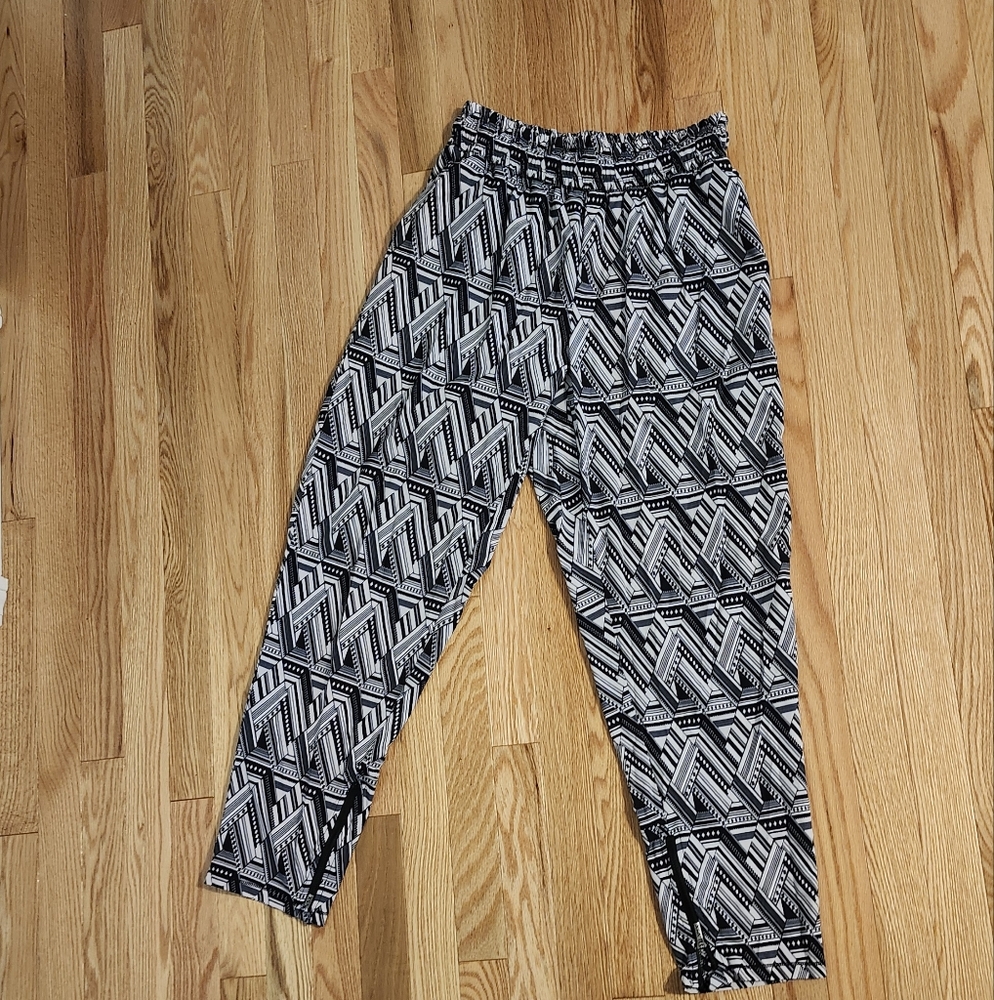 Victoria's Secret Geometric Black and White Joggers